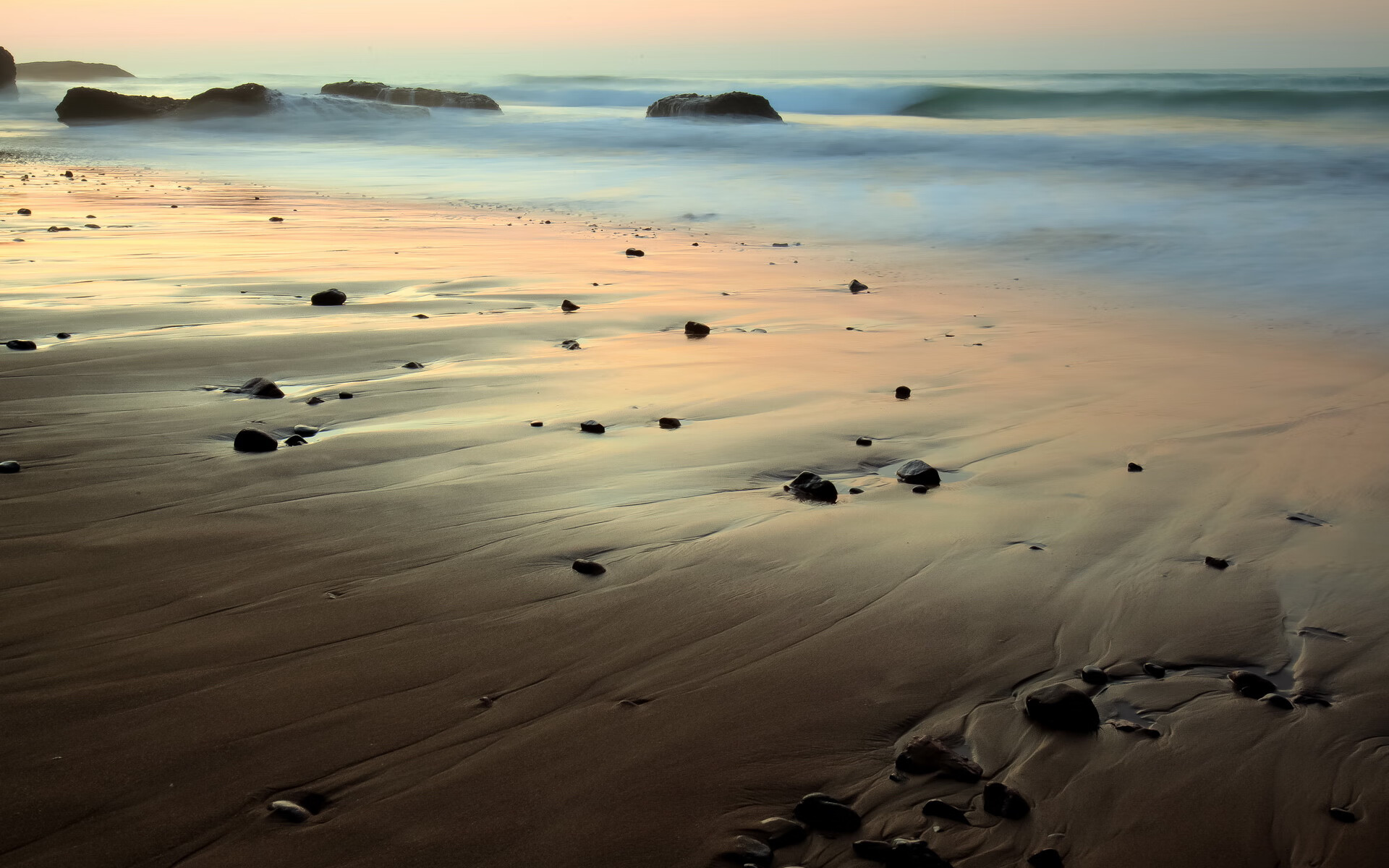 开云体育官方app-葡萄牙体育中场组织能力显著提升，葡萄牙体育的主场