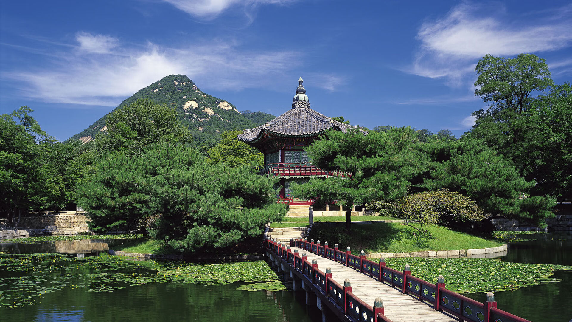 开云APP-卡斯帕·科尔博突破极限刷新赛会纪录，卡尔·斯帕兹